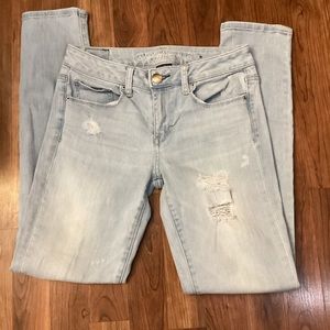AMERICAN EAGLE OUTFITTERS SUPER STRETCH SKINNY JEANS